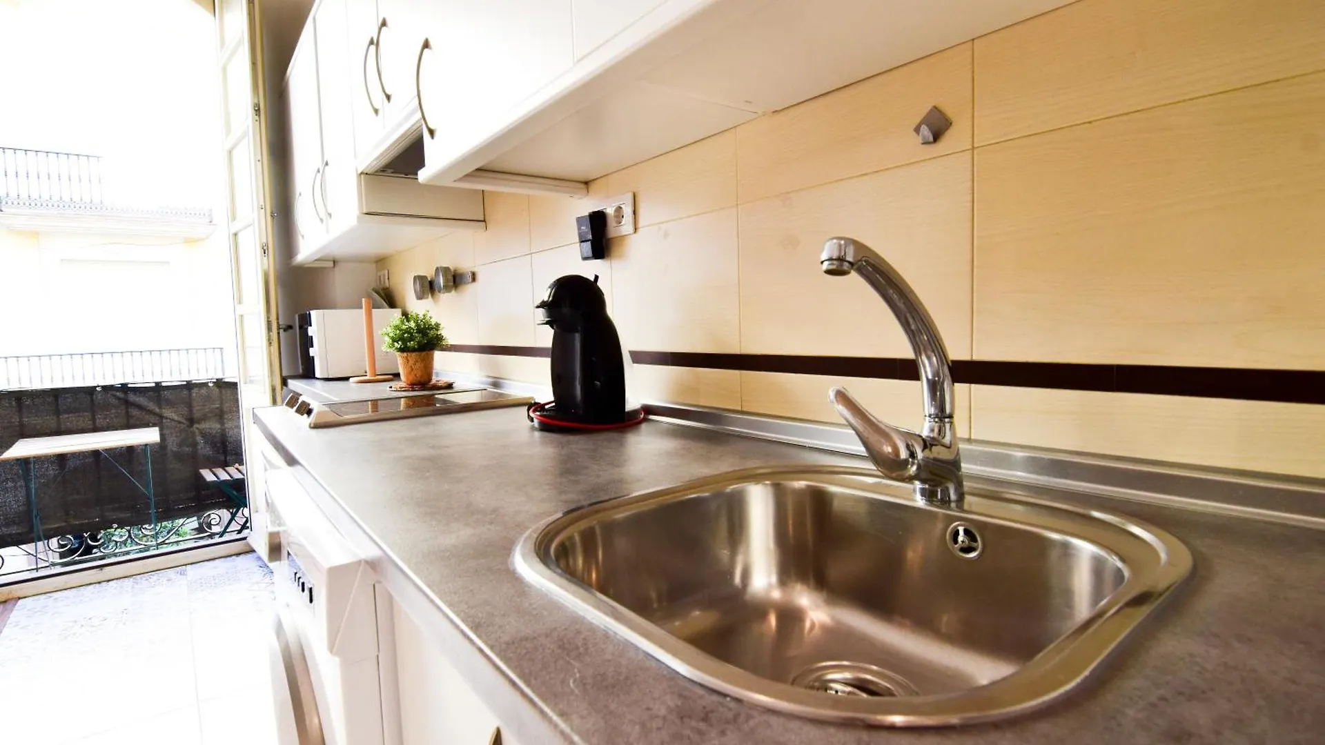 Apartment Letmalaga Carreteria Studio 82' Spain