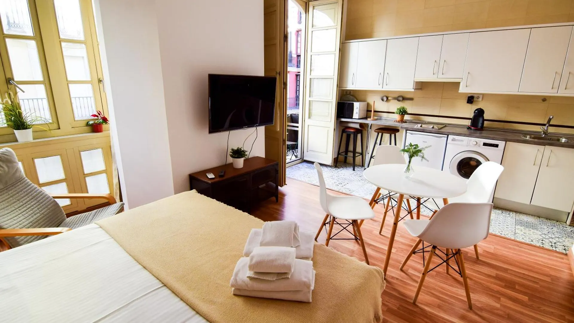 Apartment Letmalaga Carreteria Studio 82'