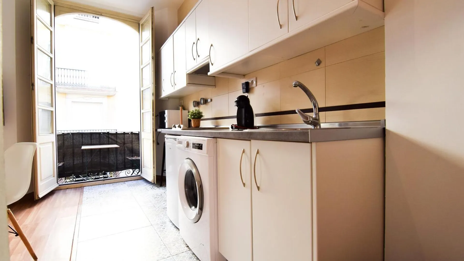 Apartment Letmalaga Carreteria Studio 82'