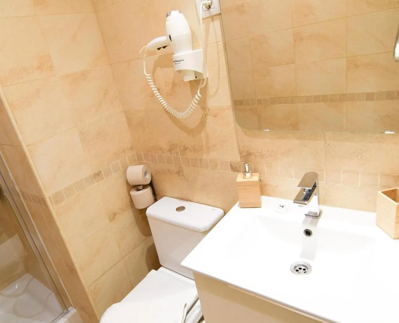Apartment Letmalaga Carreteria Studio 82'
