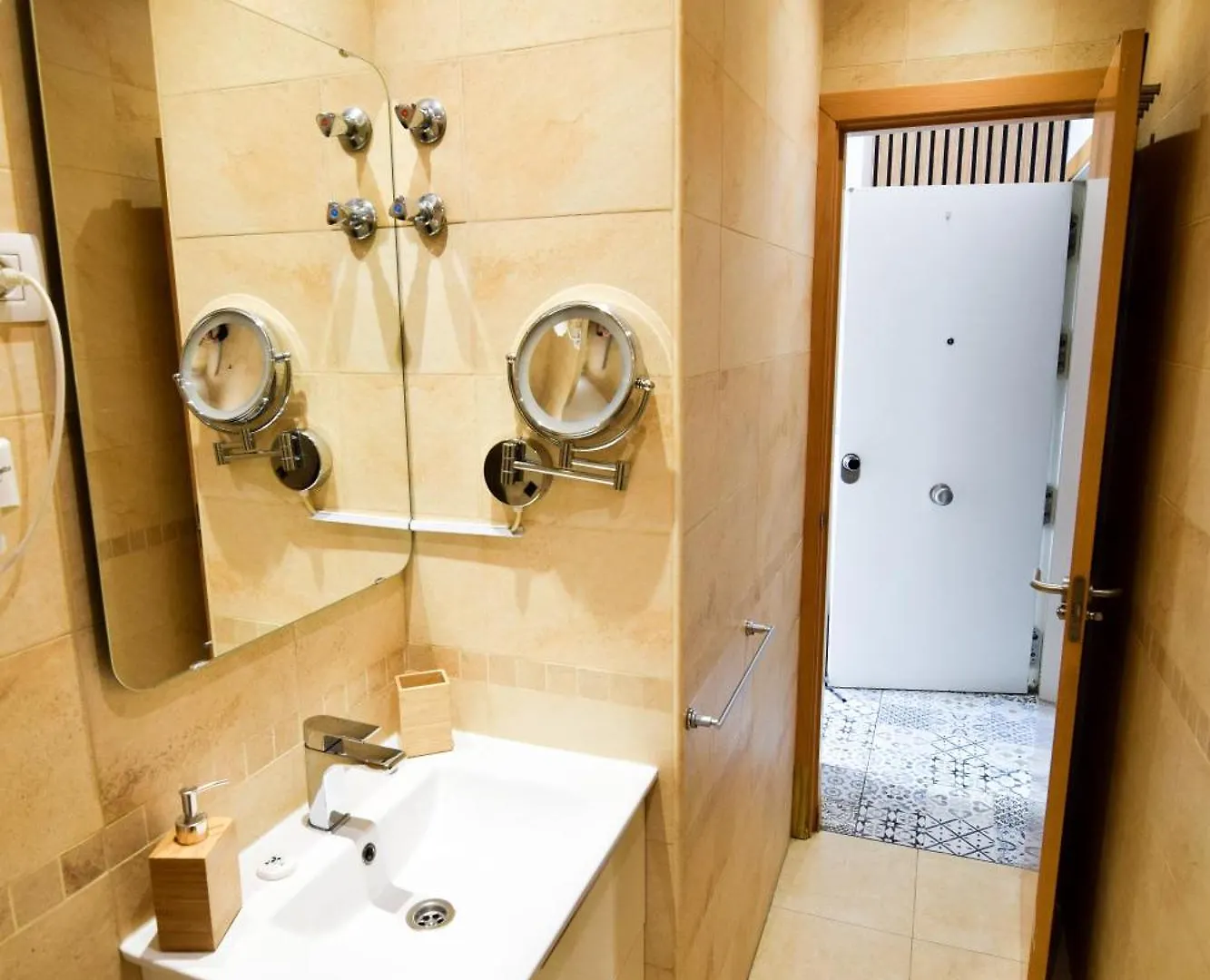 Apartmán Letmalaga Carreteria Studio 82'